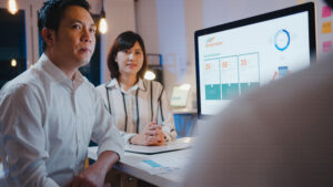 Read more about the article How Data Analytics in E-commerce Work?