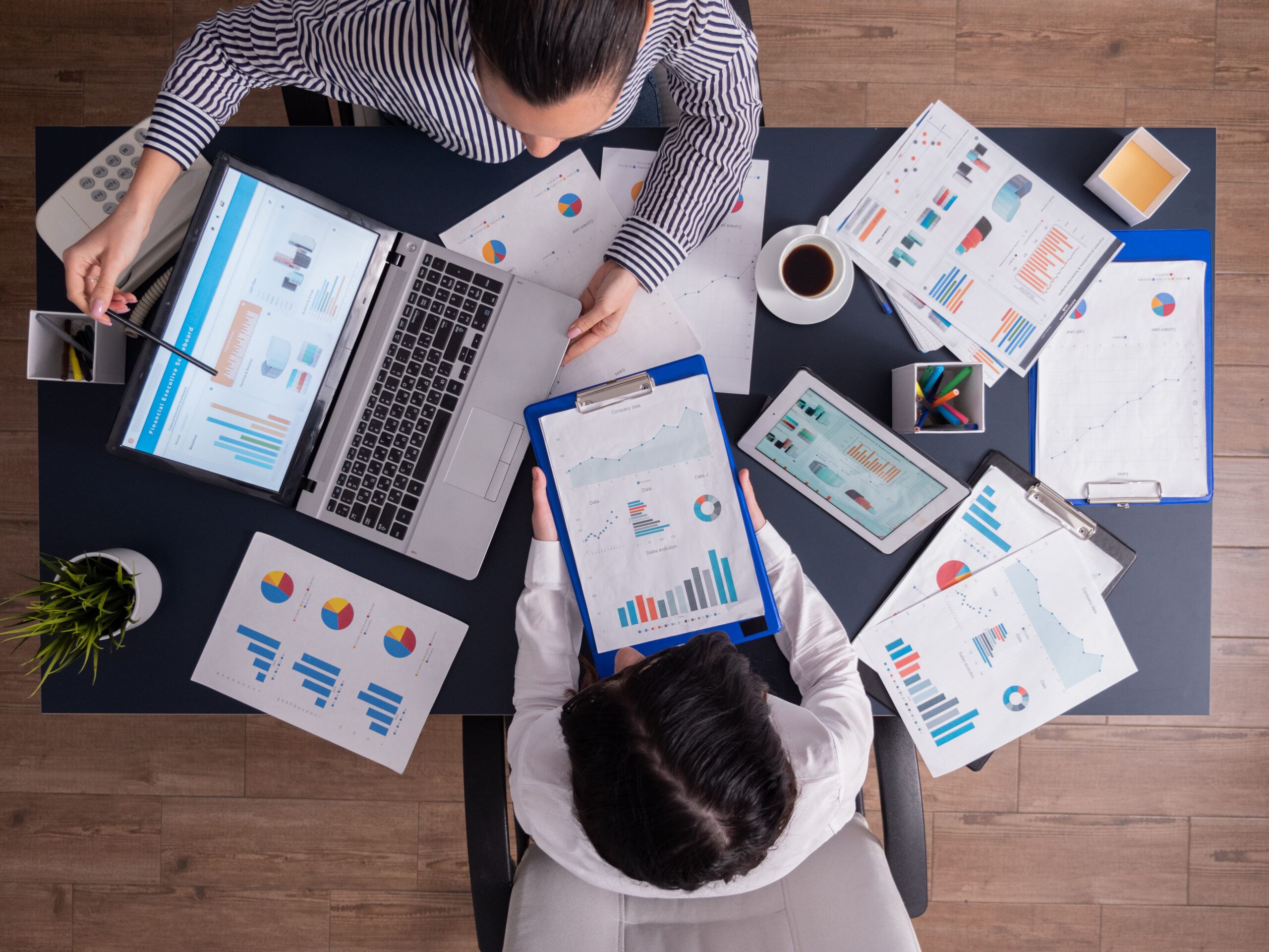 You are currently viewing Is Digital Marketing Worth It for Local Businesses, or Should You Stick to Traditional Ads?