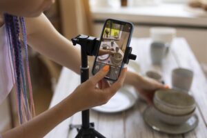 Read more about the article Why Short-Form Video Marketing is the Highest-ROI Content Format Right Now